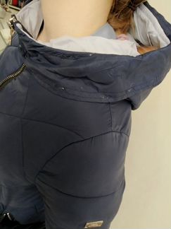 Пуховик синий с мехом