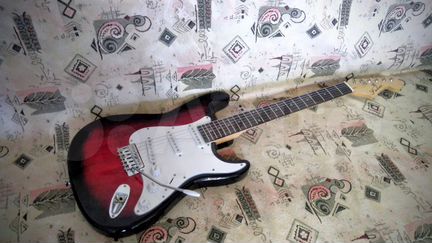 Электрогитара (новая), полный комплект