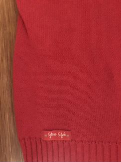 Продам свитер для мальчика