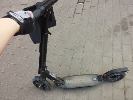 Взрослый самокат Weelz B4W c малым пробегом