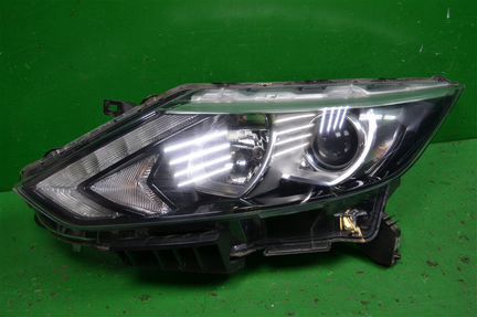Фара левая Nissan Qashqai J11 2013