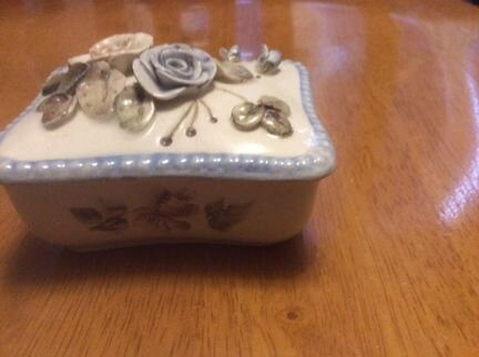 Шкатулка для украшений