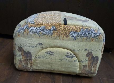 Доиик / Лежанка для домашних животных
