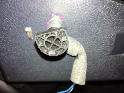 Пиропатрон Volvo XC60