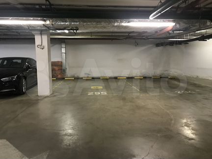 Машиноместо, 20 м²