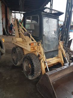 Трактор погрузчик мксм-800