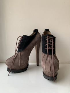 Ботильоны Alaia. Оригинал
