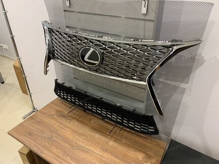 Решетка радиатора Lexus RX F-Sport 2012-2015 Новая