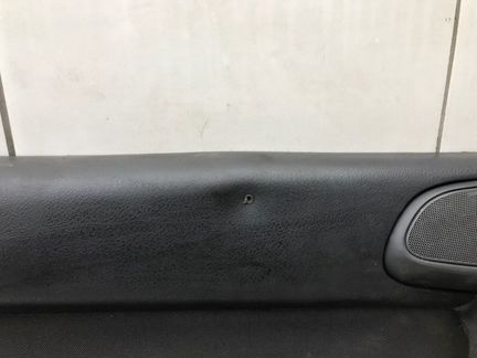 Обшивка двери передняя левая Vw Pointer 1 BJR 2005