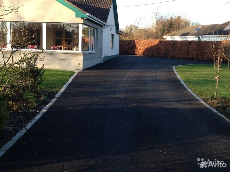 Асфальт перед гаражом в частном доме