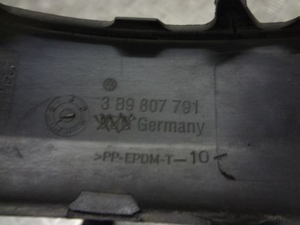 Молдинг заднего бампера пассат б5 1996-2000