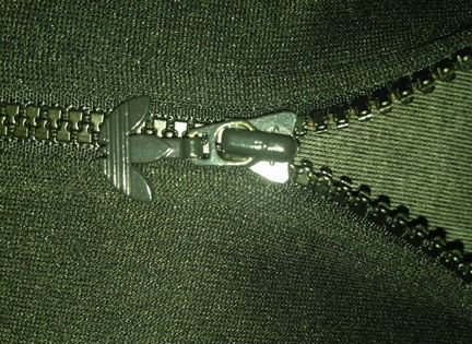 Спортианая куртка adidas