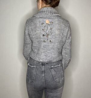 Свитер женский