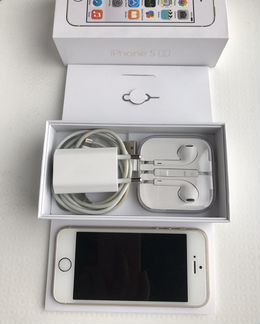 iPhone 5s 32gb gold оригинал+наушники+кабель+чехол