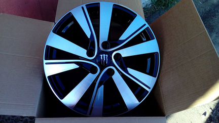 Диски R17 Вlack Мonster на Kia Sportage 4