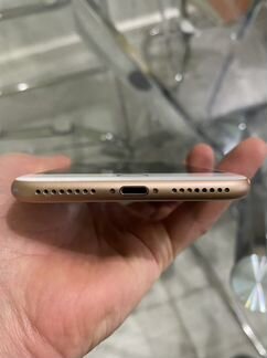 iPhone 8 plus 64gb gold