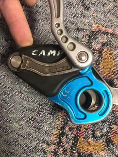 Страховочно-спусковое устройство Matik