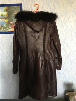 Зимнее кожаное пальто