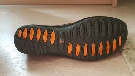 Женские туфли