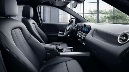 Mercedes-Benz GLA-класс 1.3 AMT, 2020