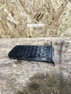 Кронштейн усилителя бампера Hyundai Ix 35 G4KD