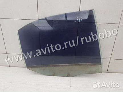 Стекло заднее правое Mitsubishi Carisma DA1A 4G92