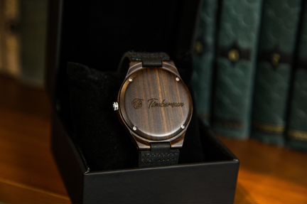 Деревянные наручные часы ручной работы