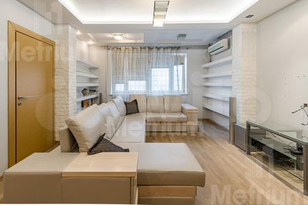 2-к квартира, 92 м², 17/19 эт.