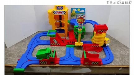 Игра машинка самодвижущаяся Tomy big big loader