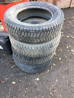 Зимние шины Dunlop Grandtrek Sj6 235/65 R17 104Q