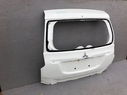 Крышка багажника задняя Mitsubishi Pajero Sport 3