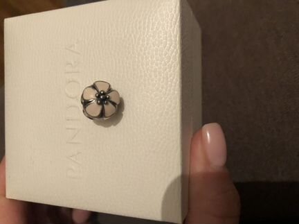 Pandora шарм клипса Сакура