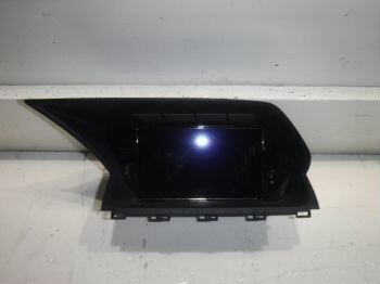 Монитор Мерседес C207 E